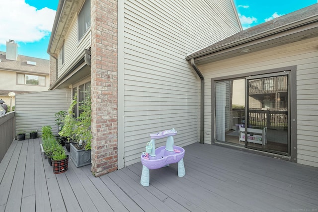 2289 Bedford St Unit F2, Stamford, CT 06905 - view of wooden terrace