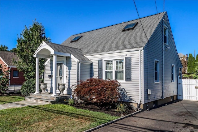 1098 William St, Bridgeport, CT 06608 - photo 2