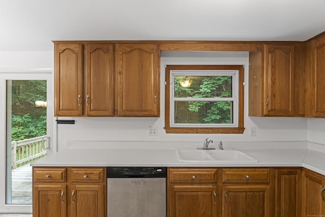 26 Appleblossom Ln, Newtown, CT 06470 - photo 14