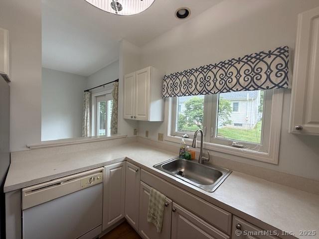 15 Rose Ct Unit 15, Rocky Hill, CT 06067 - photo 7