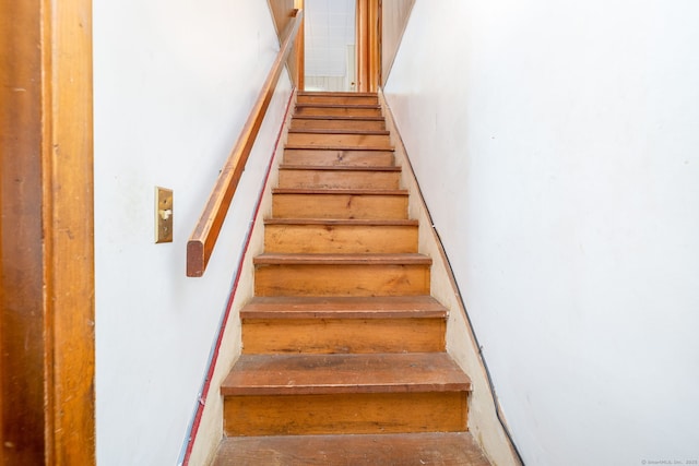 25 Hillside Dr, Groton, CT 06355 - photo 12