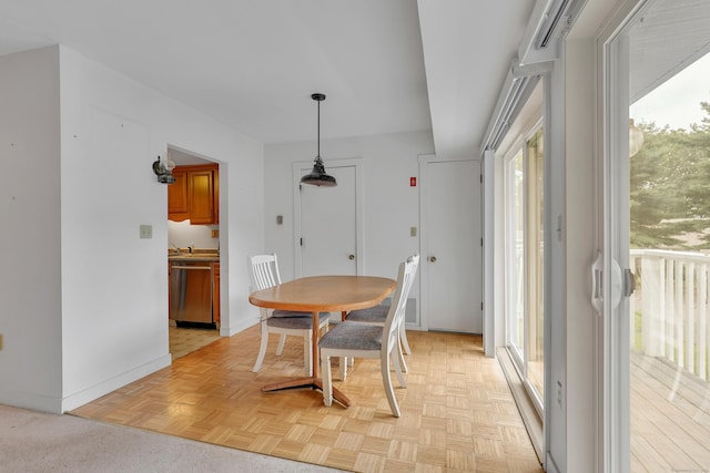 106 Brookwood Dr Apt D, Rocky Hill, CT 06067 - dining area with healthy amount of natural light