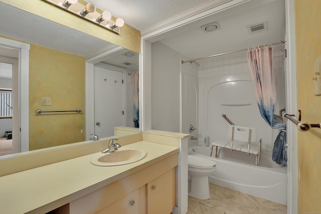 106 Brookwood Dr Apt D, Rocky Hill, CT 06067 - full bath with vanity and shower / bath combo with shower curtain