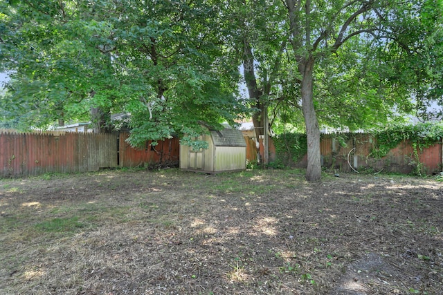 405 Carroll Ave, Bridgeport, CT 06607 - photo 15
