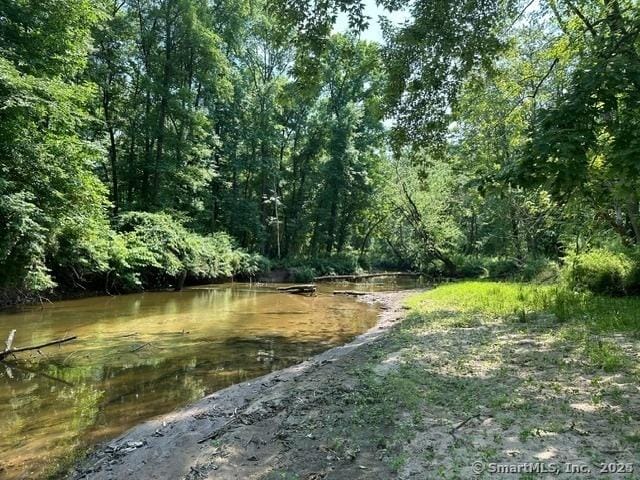 211B Scantic Rd, East Windsor, CT 06088