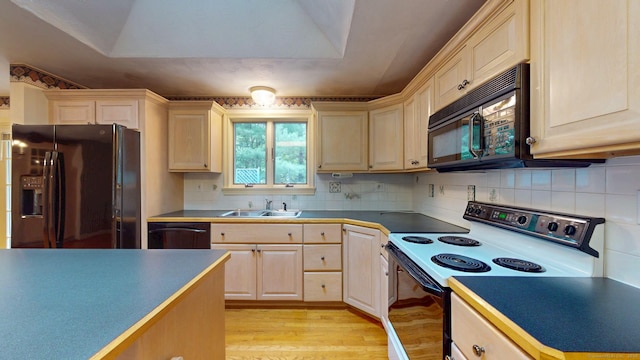 95 Westwood Dr, New Britain, CT 06052 - photo 8