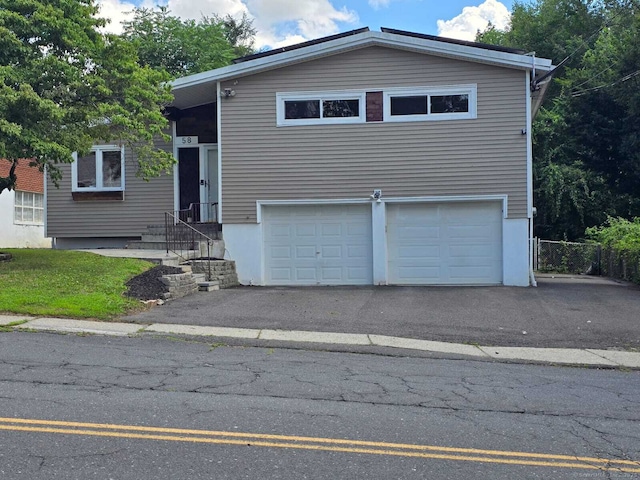 58 Moran St, Waterbury, CT 06704 - photo 1