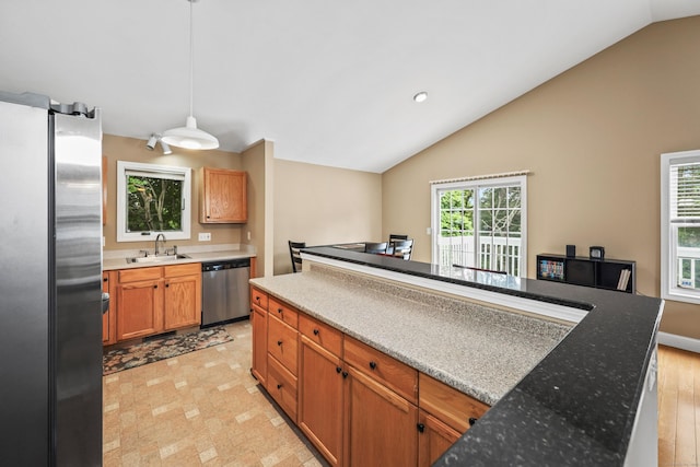 60 Phoenix Ave, Naugatuck, CT 06770 - photo 15