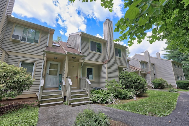 111 Mallane Ln Apt 1E, Naugatuck, CT 06770 - photo 1
