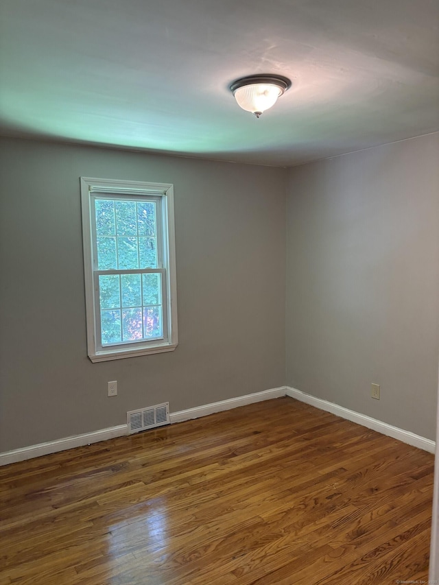 24 Birch St, Waterbury, CT 06704 - photo 8