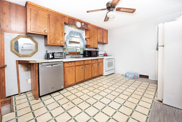 2 Joyce Ave, Derby, CT 06418 - photo 4