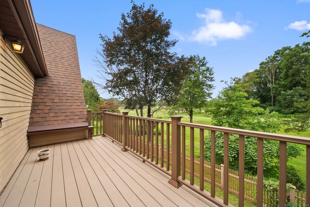 39 Pheasant Hill Dr, West Hartford, CT 06107 - photo 32