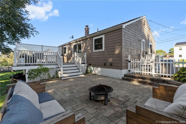 77 Bayshore Dr, New London, CT 06320 - photo 2