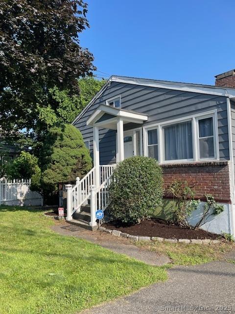 159 Triangle St, Danbury, CT 06810 - photo 2