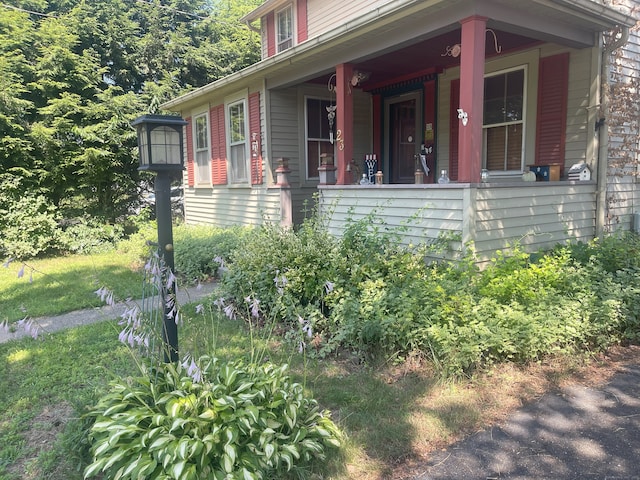 23 S St, Windsor Locks, CT 06096 - photo 3