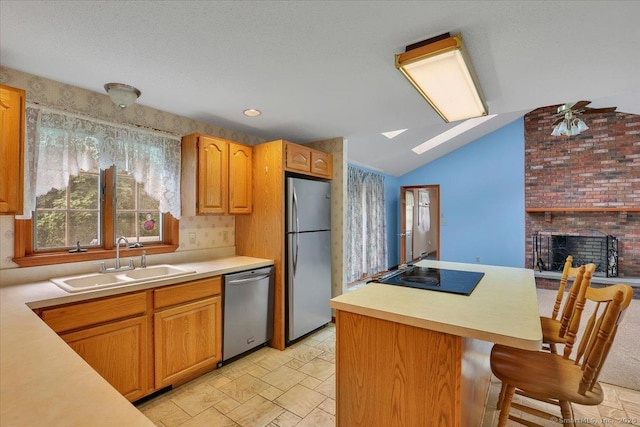 79 Carriage Dr E, Meriden, CT 06450 - photo 4