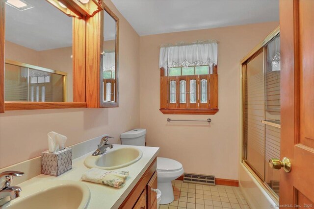 79 Carriage Dr E, Meriden, CT 06450 - photo 18
