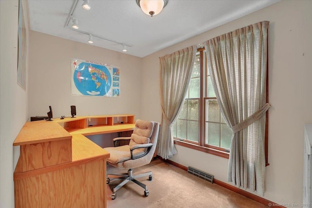 79 Carriage Dr E, Meriden, CT 06450 - photo 21