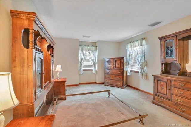 79 Carriage Dr E, Meriden, CT 06450 - photo 25