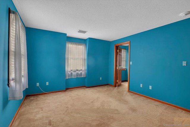 79 Carriage Dr E, Meriden, CT 06450 - photo 33