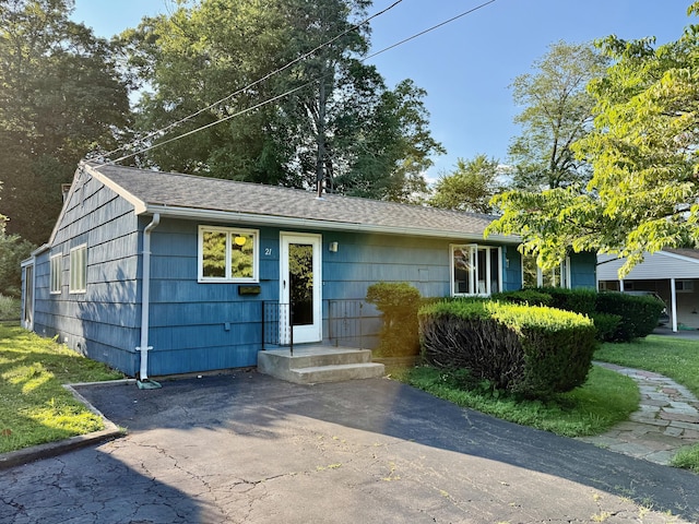 21 Rondy Ln, East Hartford, CT 06108 - photo 1