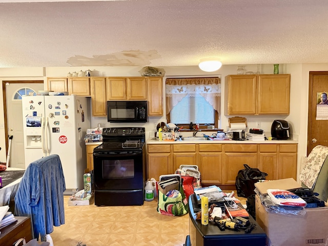 24 Eric Ln, Waterbury, CT 06704 - photo 9