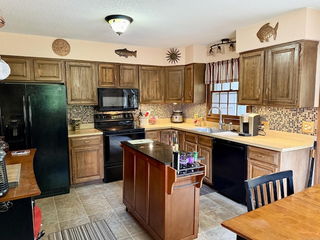 329 Allerton Rd, Naugatuck, CT 06770 - photo 13