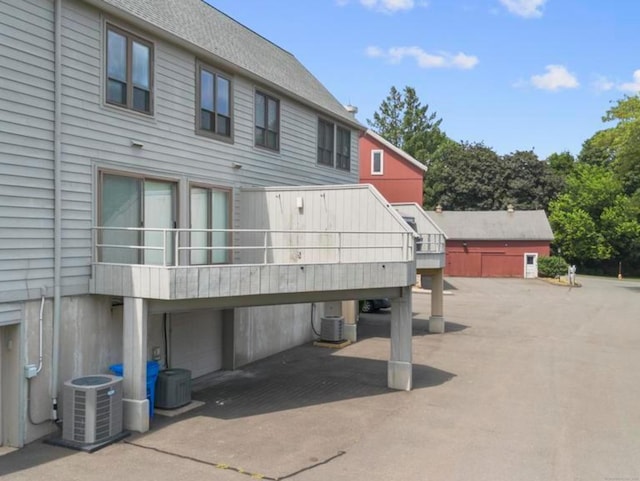 2 Hallmark Hill Dr Unit 2, Wallingford, CT 06492 - photo 4