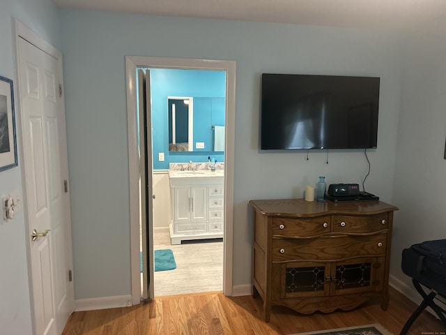 33 Fenwood Rd, Old Saybrook, CT 06475 - photo 18