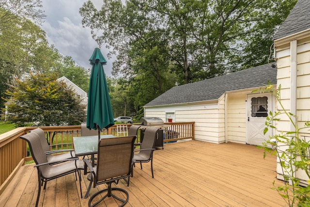 242 Pinewood Trl, Trumbull, CT 06611 - photo 25