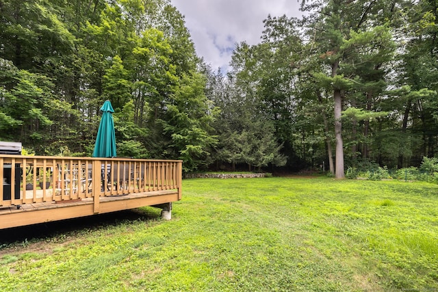 242 Pinewood Trl, Trumbull, CT 06611 - photo 27