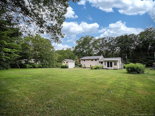 499 Village St, North Branford, CT 06472 - photo 32