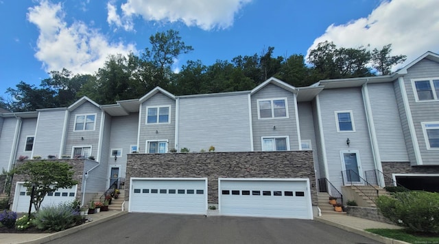 48 Stetson Pl Unit 48, Danbury, CT 06811 - photo 1