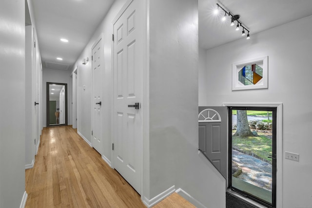 8 Oakwood Dr, Ledyard, CT 06335 - photo 5