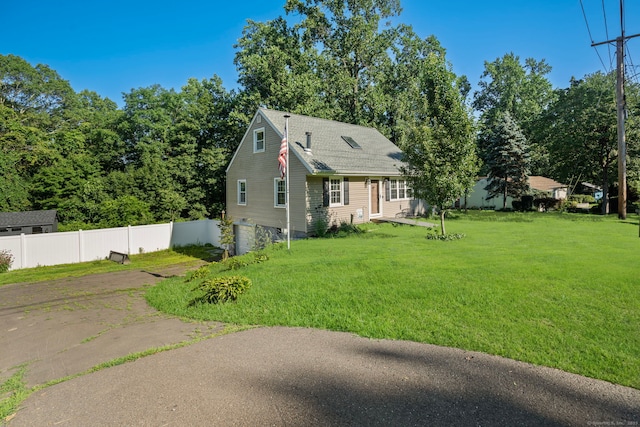 183 Marshall Ln, Derby, CT 06418 - photo 2