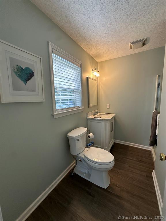 324 Capitol Ave, Waterbury, CT 06705 - photo 28