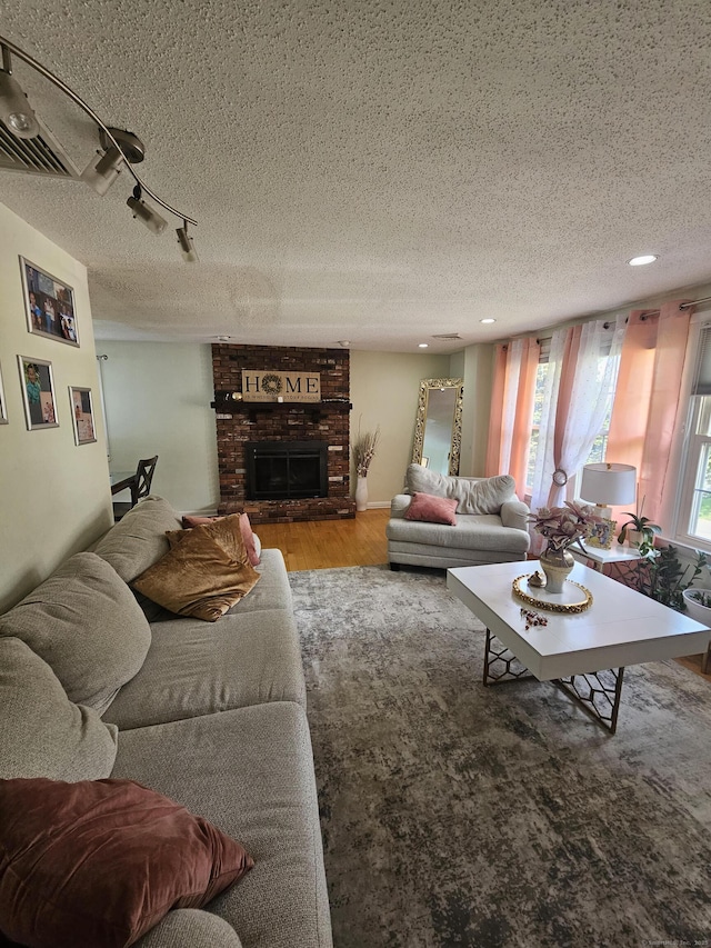 343 Gaylord Dr, Waterbury, CT 06708 - photo 5