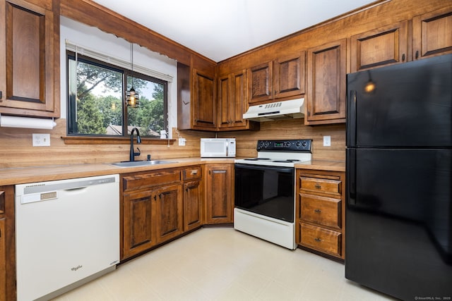 111 Wynwood Dr Unit 111, Enfield, CT 06082 - photo 4