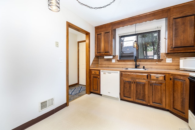 111 Wynwood Dr Unit 111, Enfield, CT 06082 - photo 6