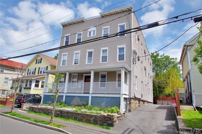 49 S Water St Apt 3R, Greenwich, CT 06830 - photo 1