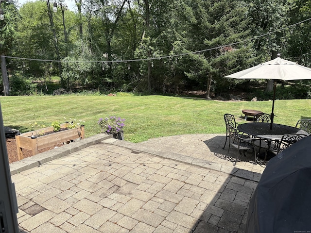 417 Richard Ln, Orange, CT 06477 - photo 4