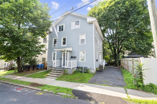 9 E Lawlor St, New Britain, CT 06051 - photo 3