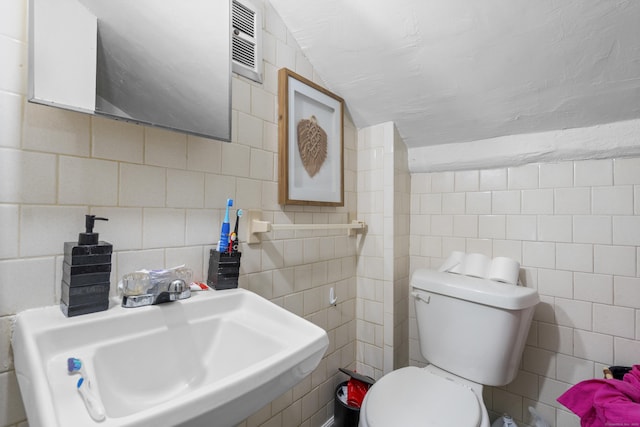 9 E Lawlor St, New Britain, CT 06051 - photo 14