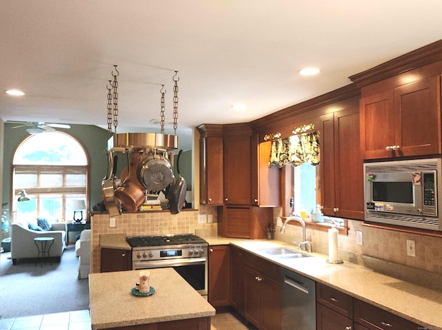 517 W Avon Rd, Avon, CT 06001 - photo 12