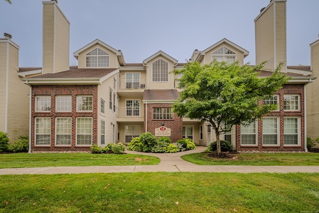 300 Carriage Crossing Ln Unit 300, Middletown, CT 06457 - photo 1