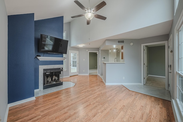 300 Carriage Crossing Ln Unit 300, Middletown, CT 06457 - photo 4