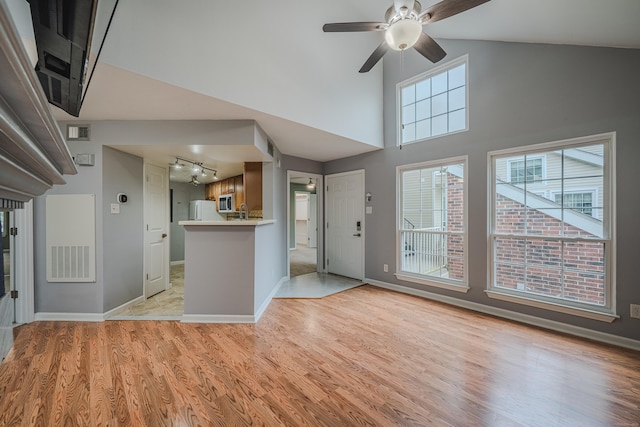 300 Carriage Crossing Ln Unit 300, Middletown, CT 06457 - photo 6