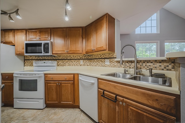 300 Carriage Crossing Ln Unit 300, Middletown, CT 06457 - photo 8