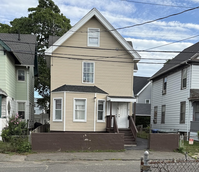 93 Clifford St, Bridgeport, CT 06607 - photo 3