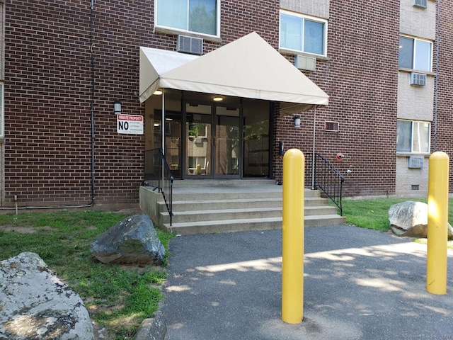 79 Claudia Dr Apt 446, West Haven, CT 06516 - photo 2